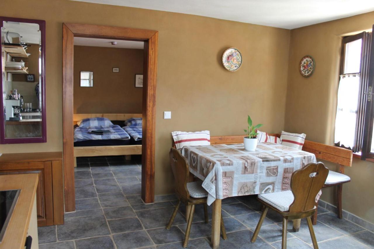 Feriengut Zum Trinkstorch Apartment Leinsweiler Luaran gambar