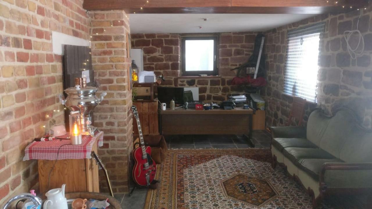 Feriengut Zum Trinkstorch Apartment Leinsweiler Luaran gambar